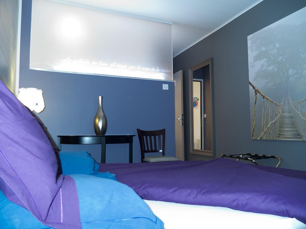 Hotel Au Fil De L'Eau - La Malate Безансон Стая снимка